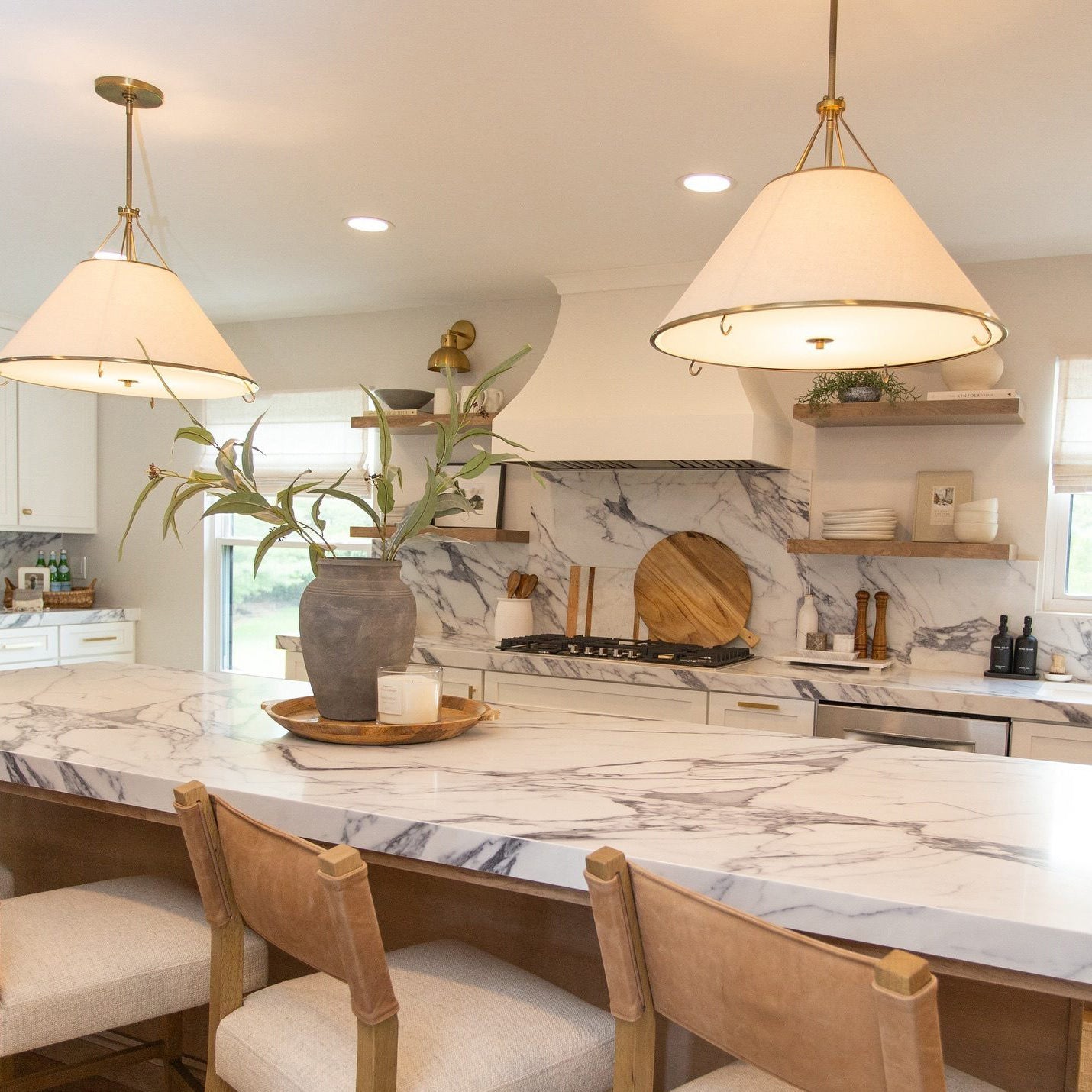 Natrolite Conical Pendant Lamp