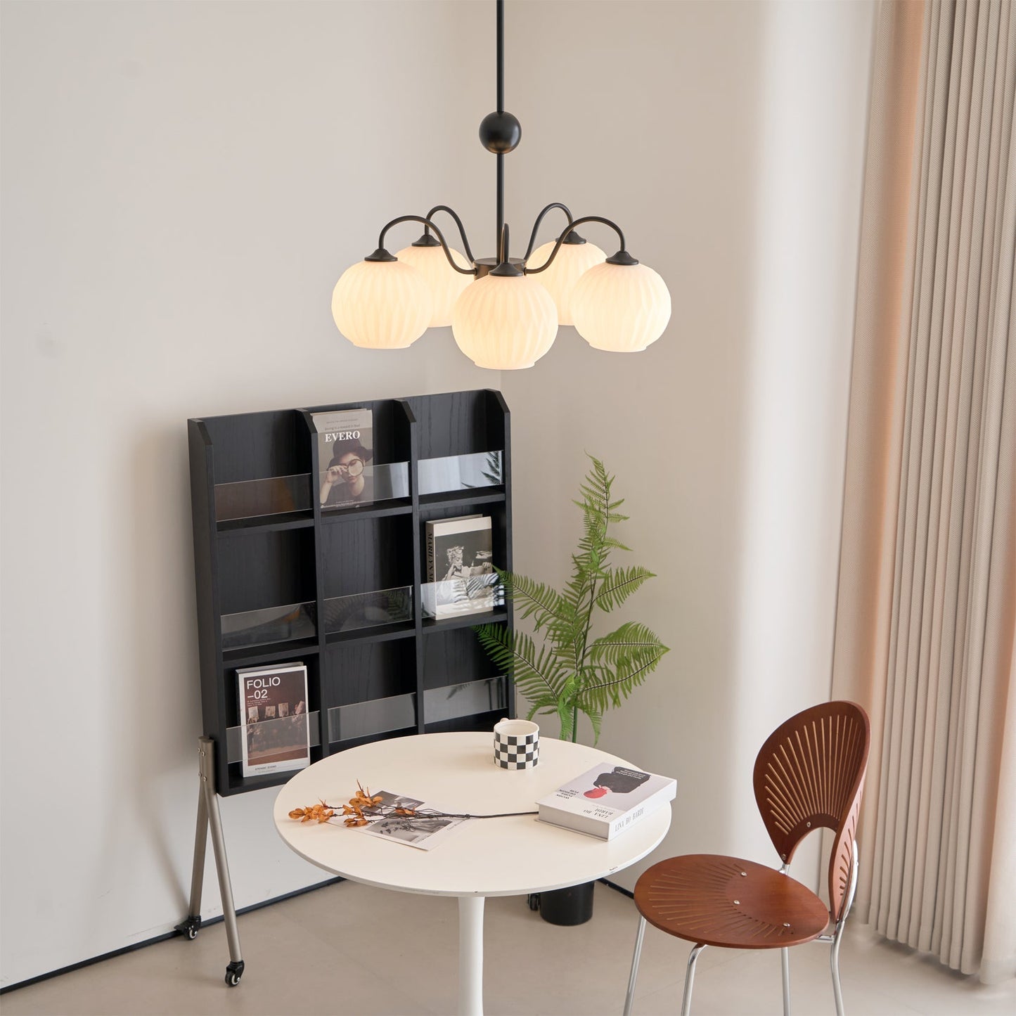 Quinen Chandelier
