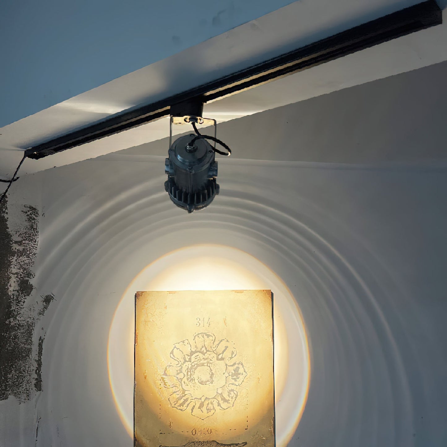 Falor Industrial Aluminum Track Lights