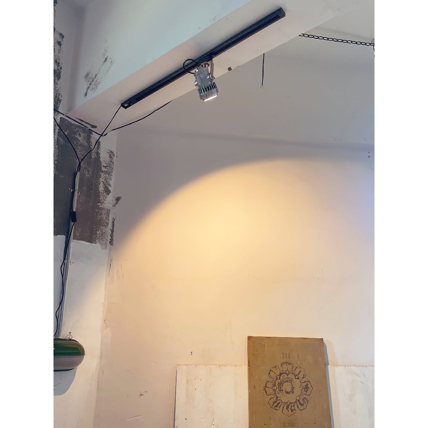 Falor Industrial Aluminum Track Lights