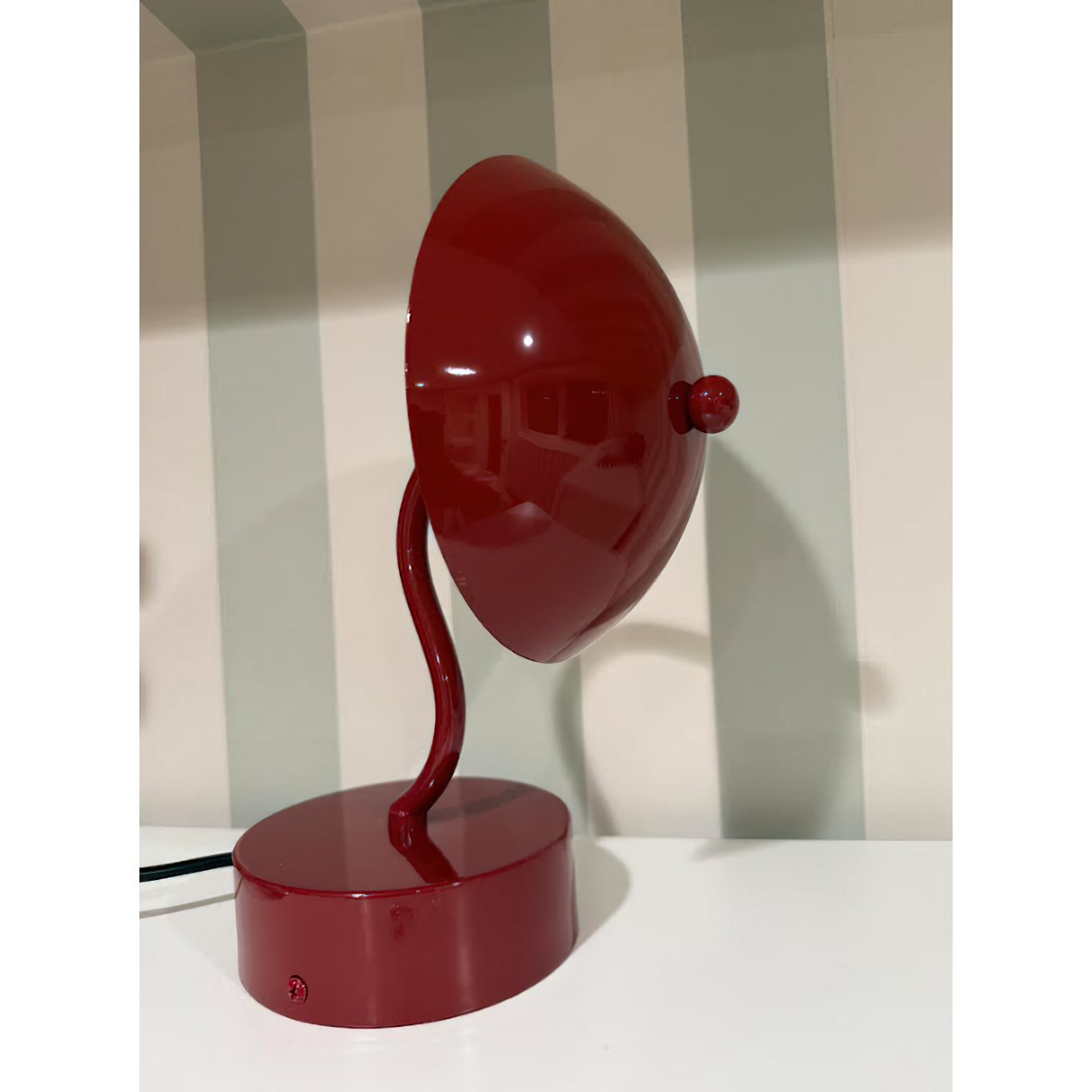 Jovo Plug-in Wall Lamp