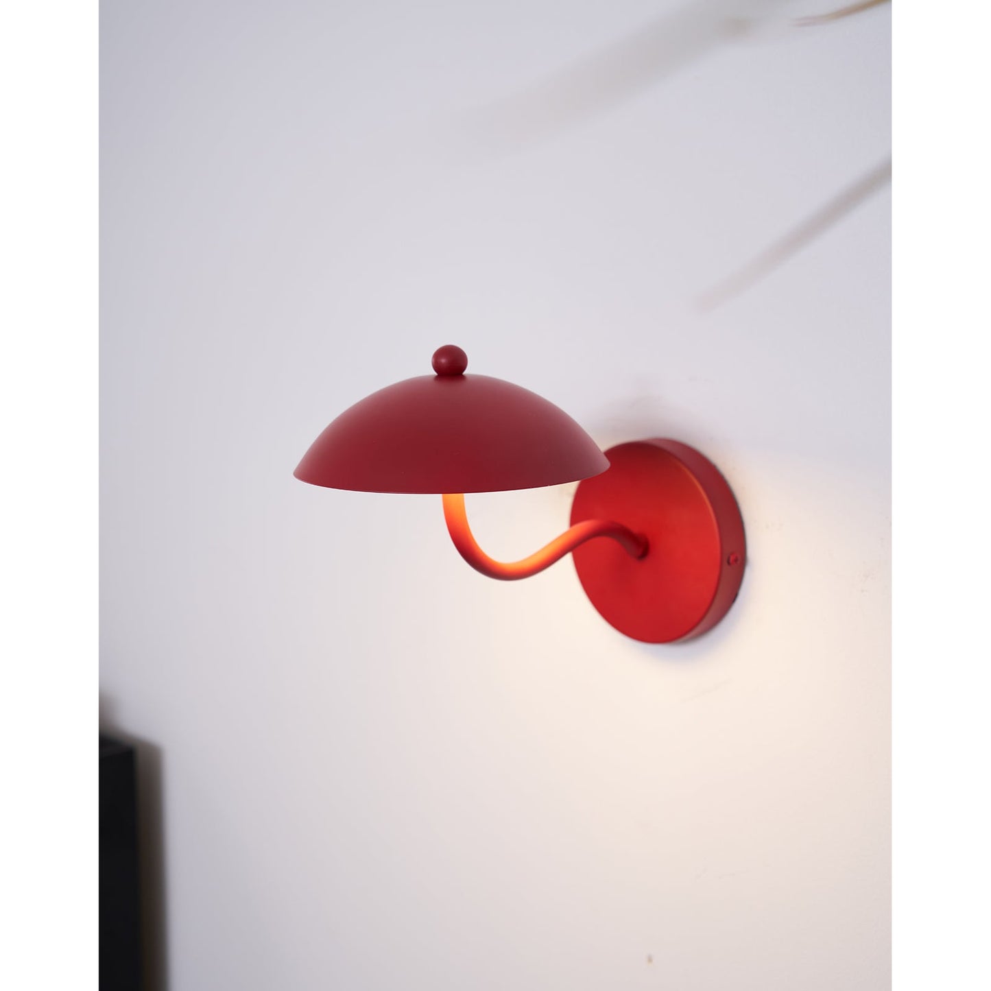 Jovo Wall Lamp