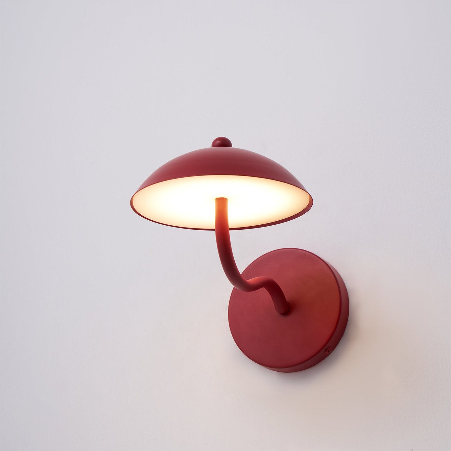 Jovo Wall Lamp