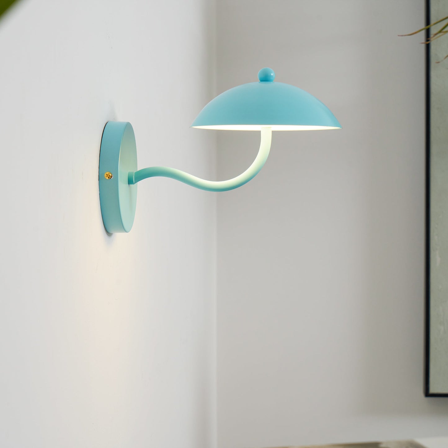 Jovo Wall Lamp
