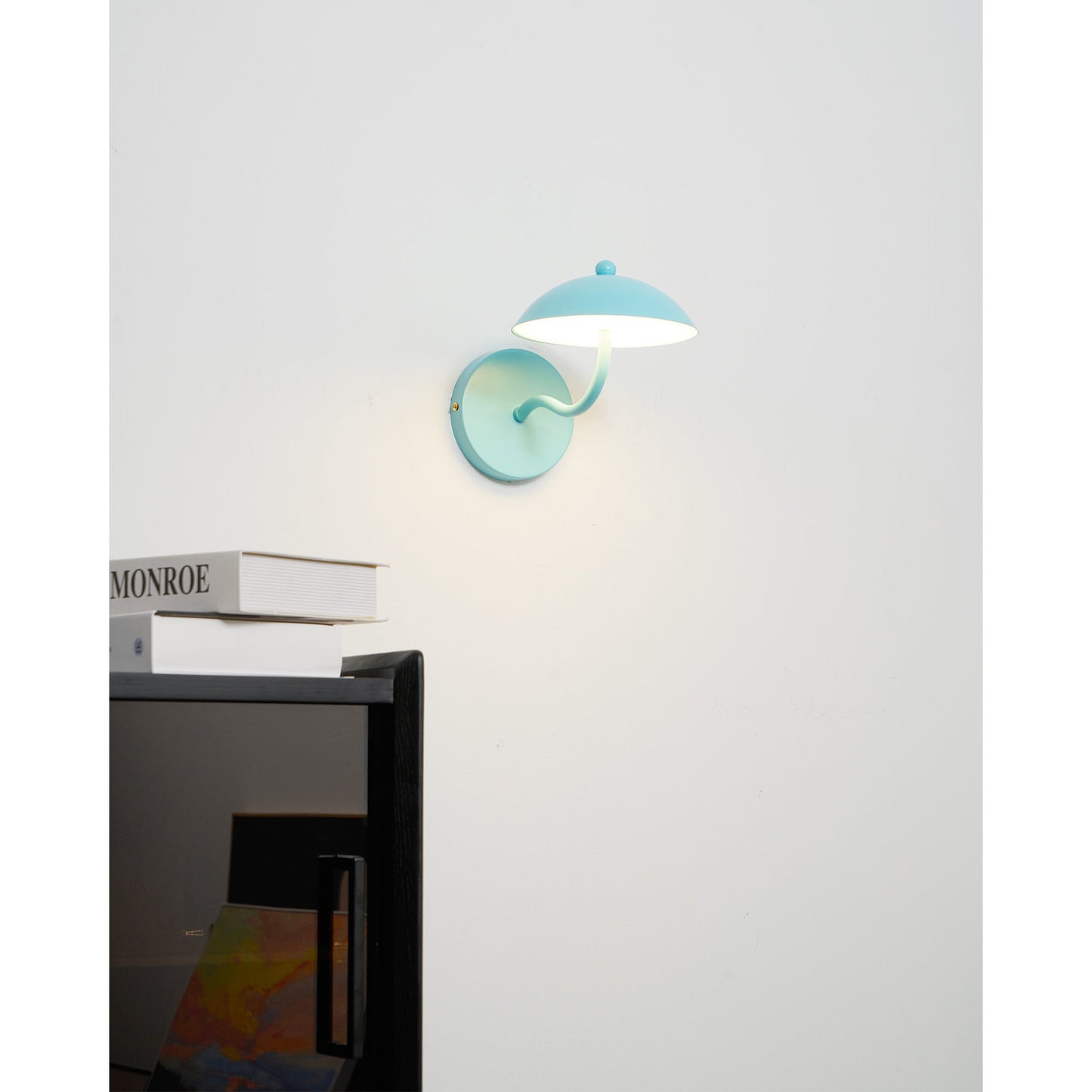 Jovo Wall Lamp