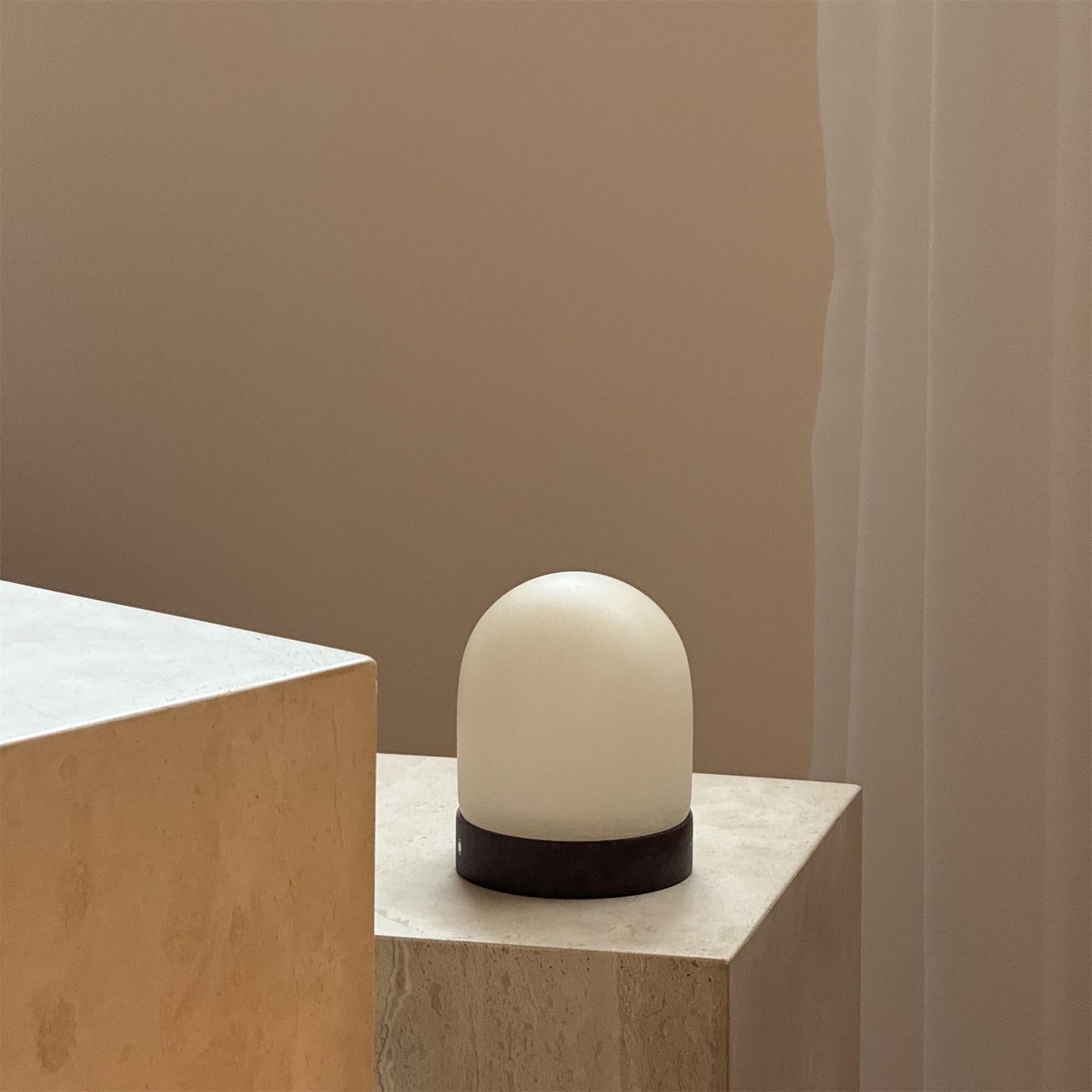 Lumune Cordless Table Lamp (Built-in Battery)