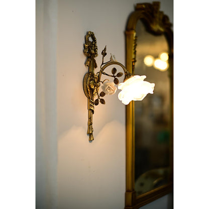 Falara Floral Wall Lamp