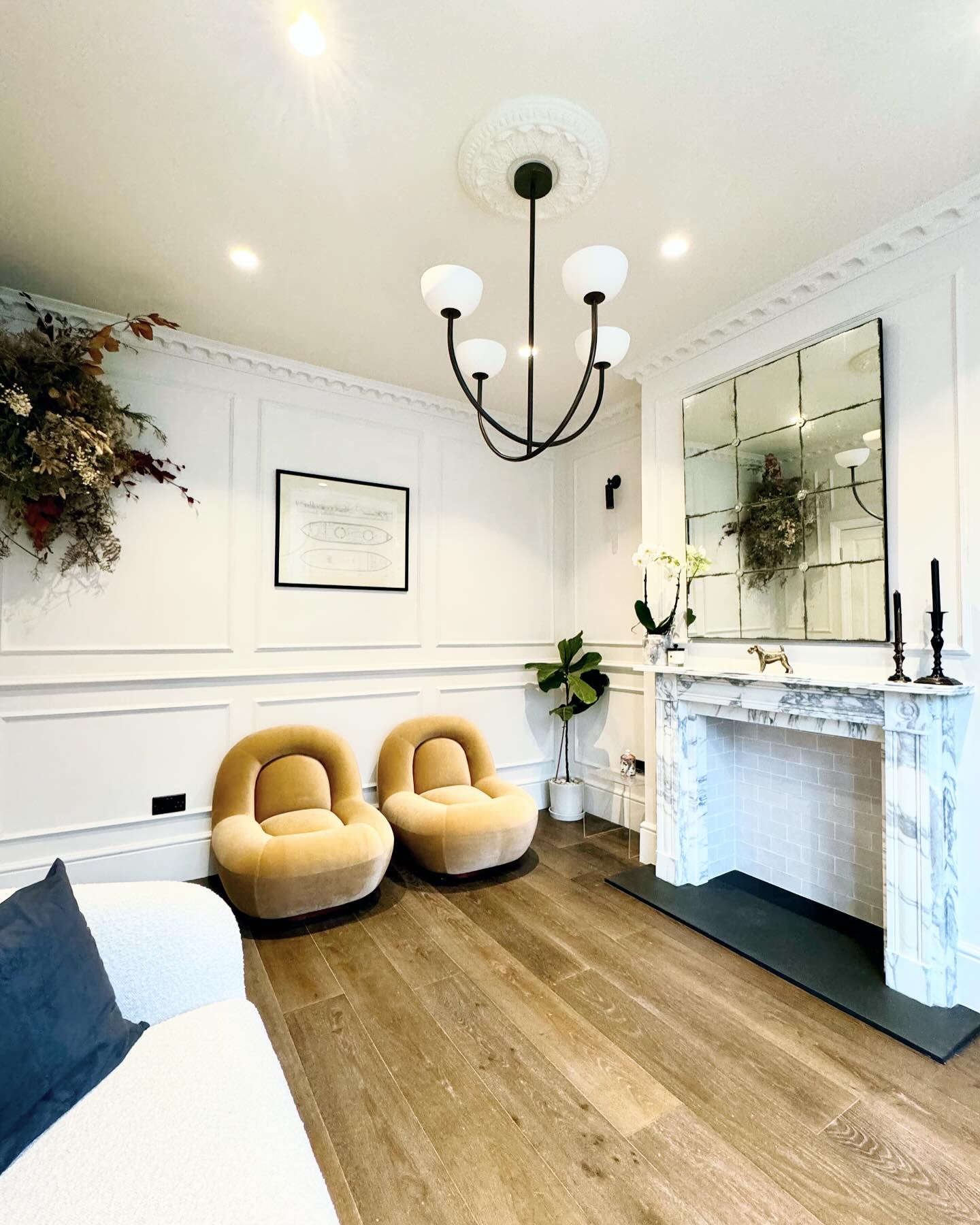 Marien Chandelier
