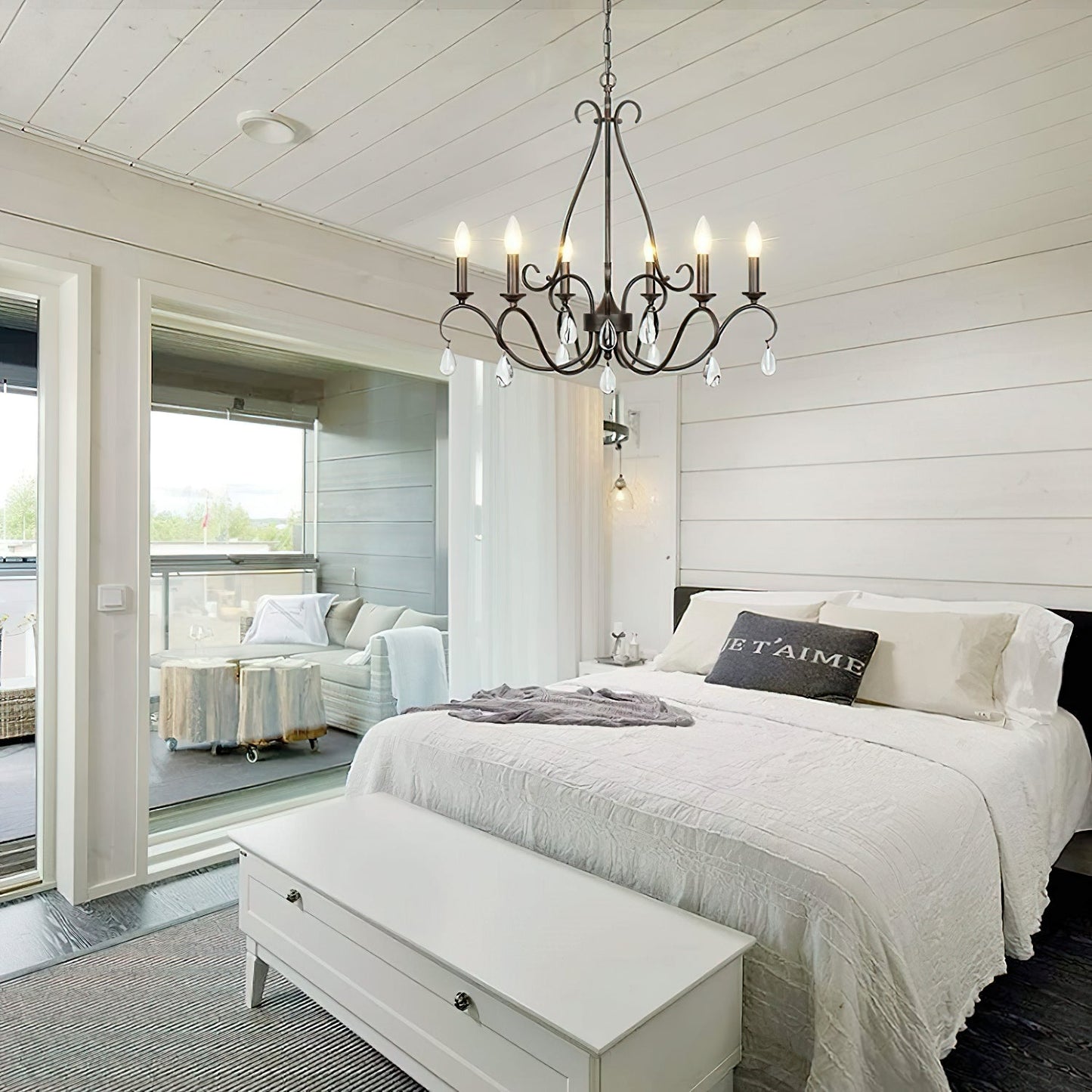 Hesika Chandelier