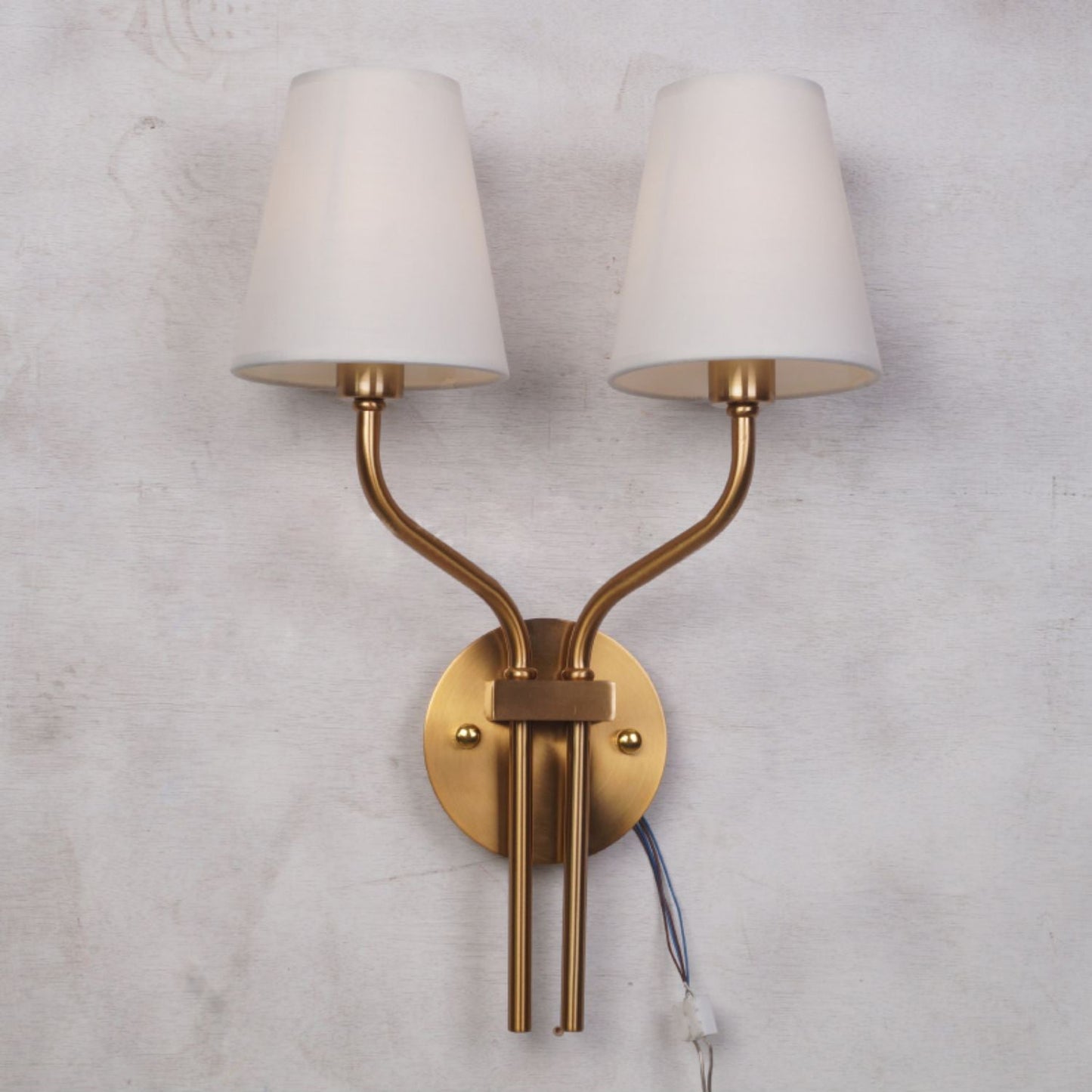Halite Wall Lamp