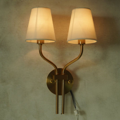 Halite Wall Lamp