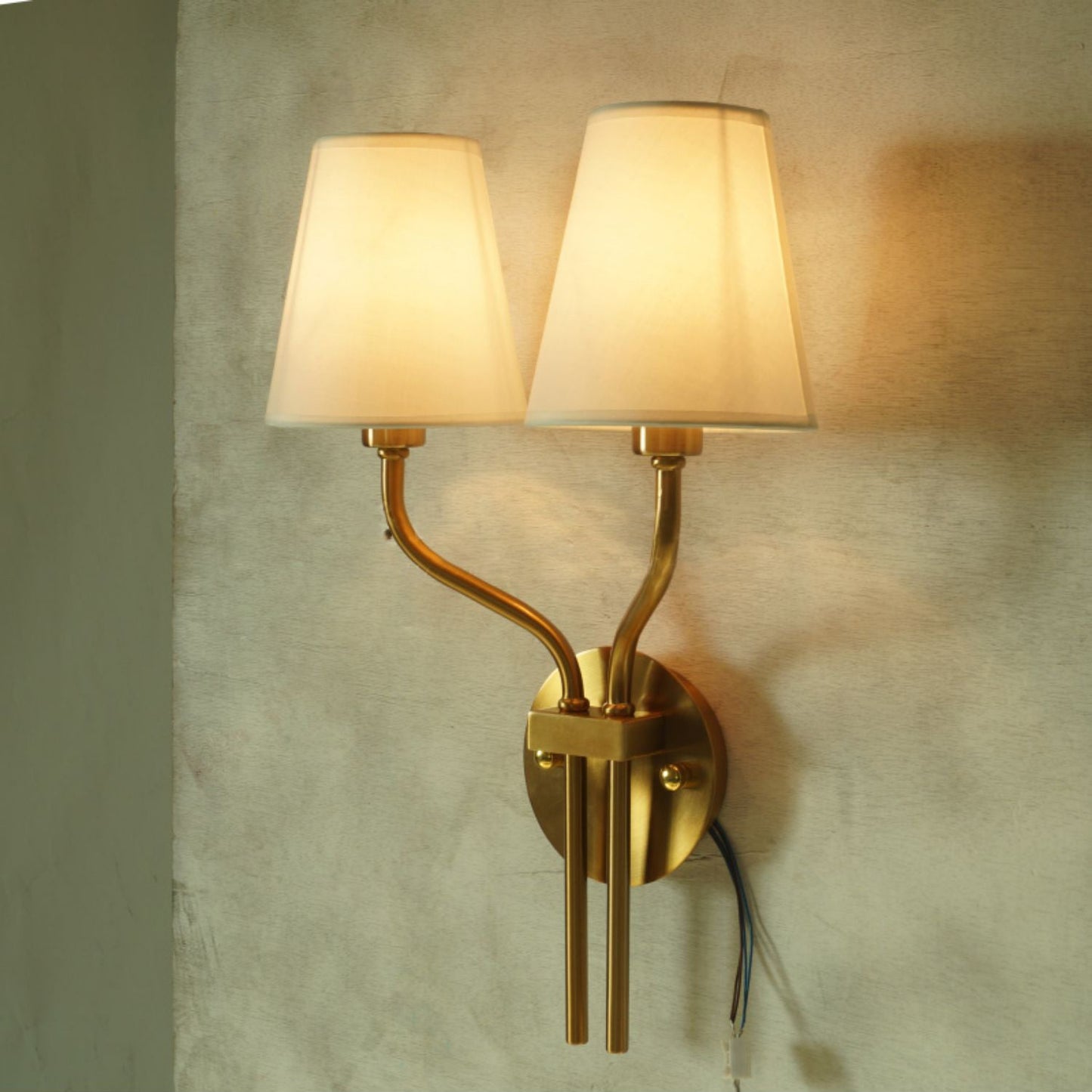 Halite Wall Lamp
