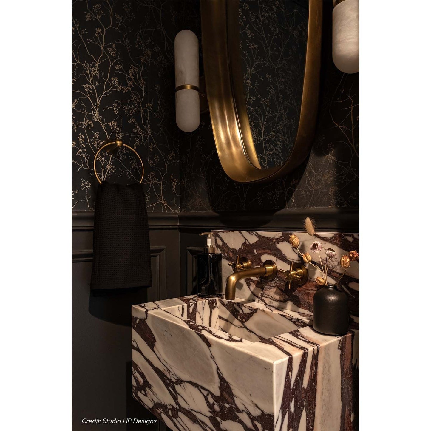 Serien Alabaster Wall Lamp