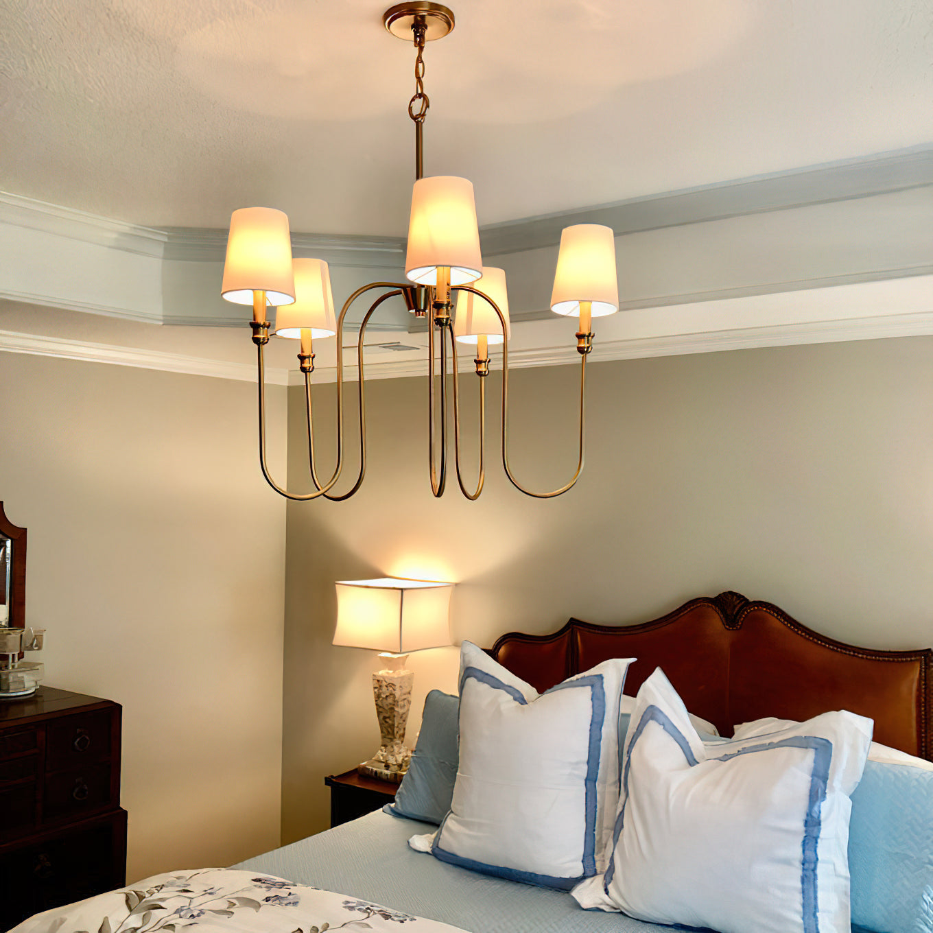 Renune Chandelier