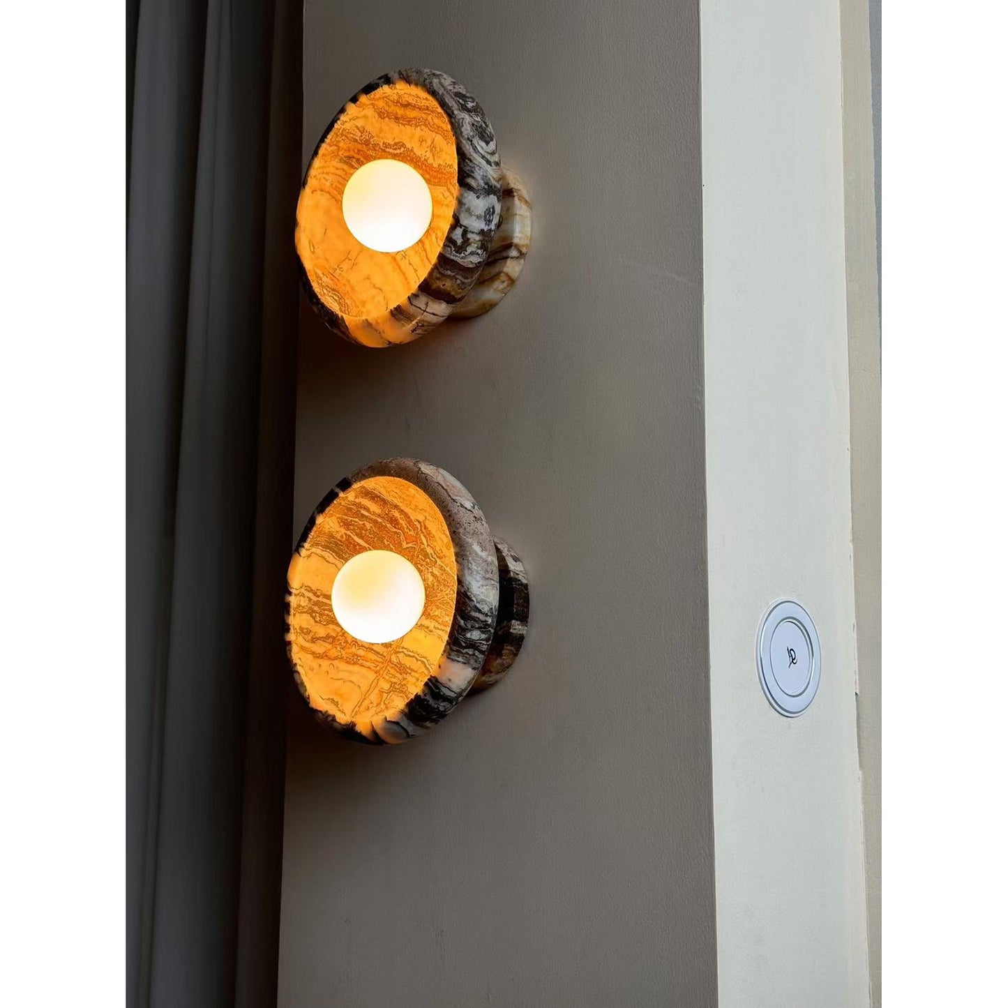 Doven Marble Wall Lamp