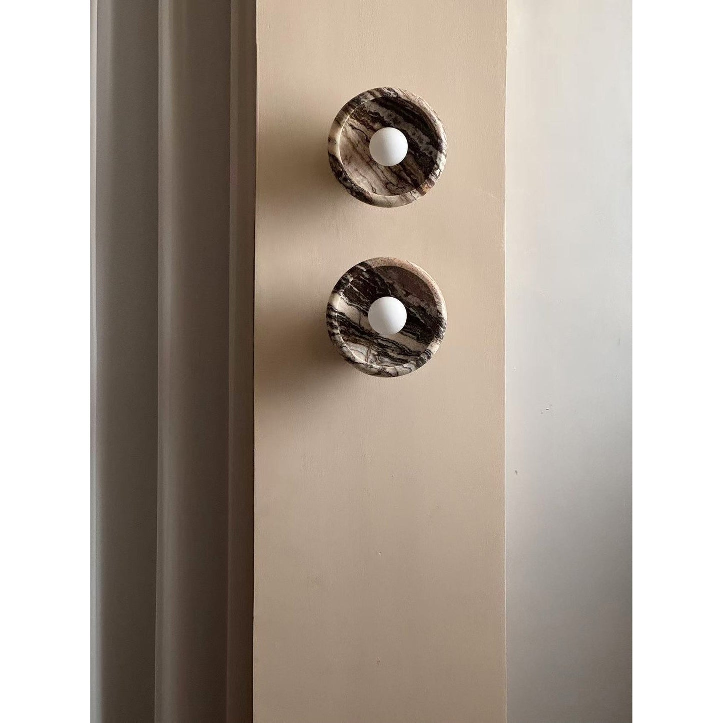 Doven Marble Wall Lamp