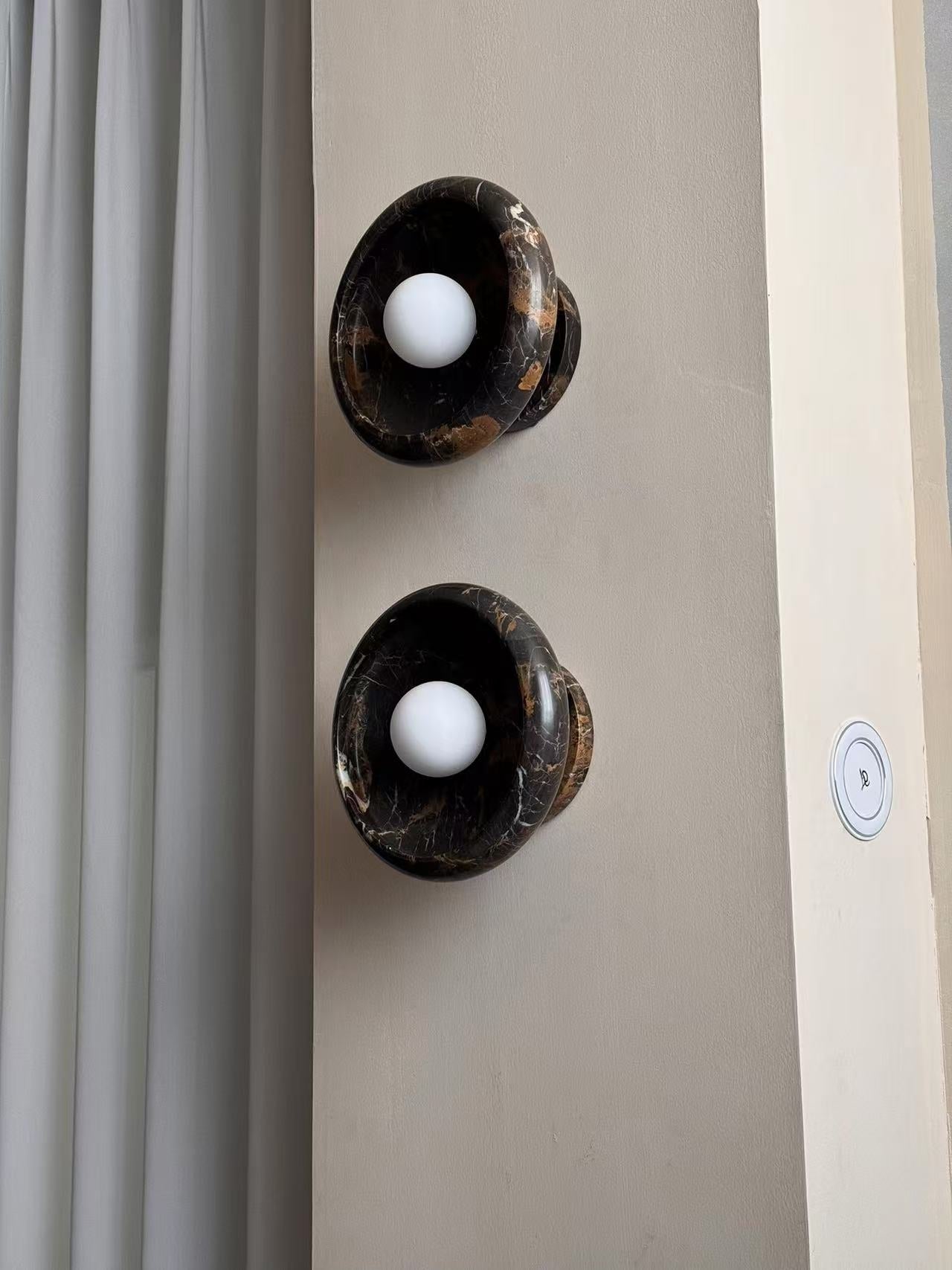 Doven Marble Wall Lamp