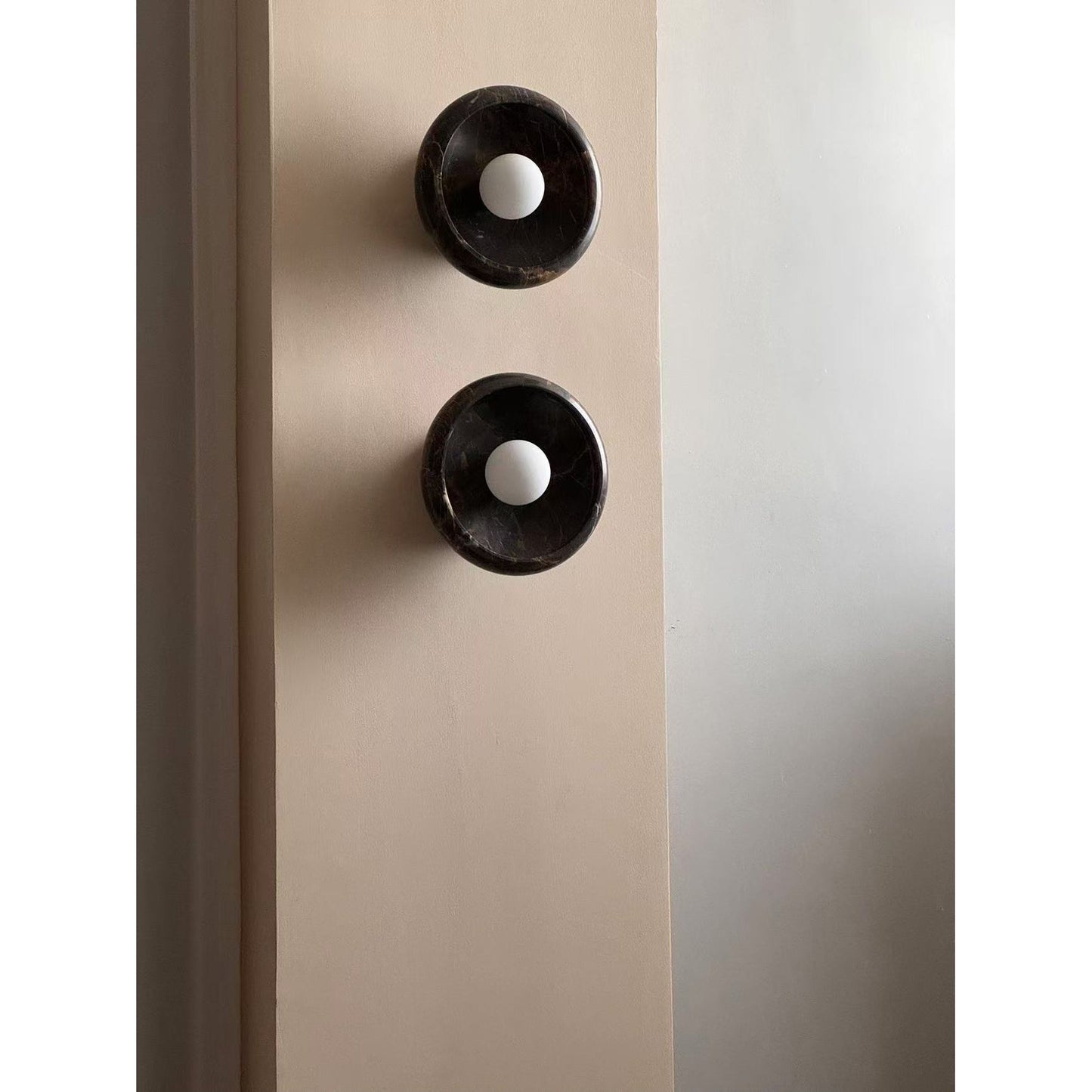 Doven Marble Wall Lamp