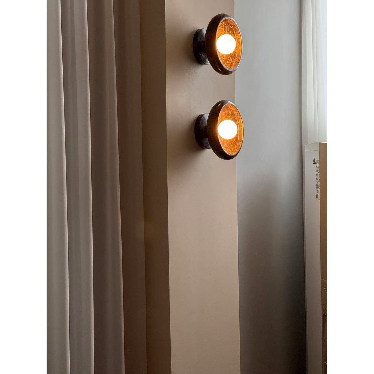 Doven Marble Wall Lamp