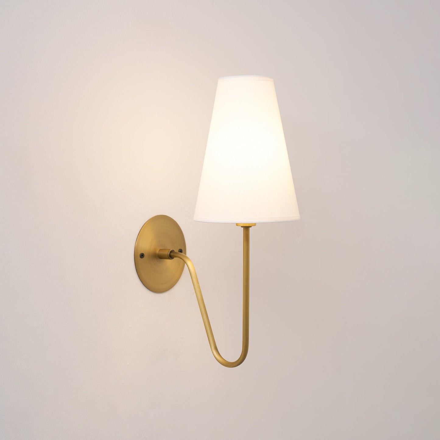 Jovyn Wall Lamp