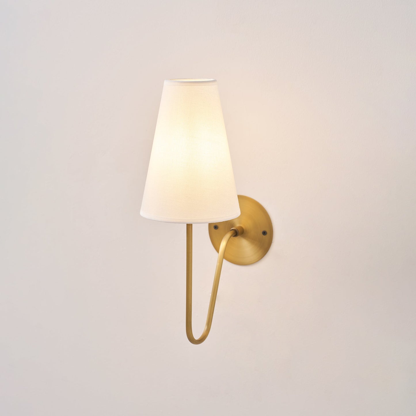 Jovyn Wall Lamp