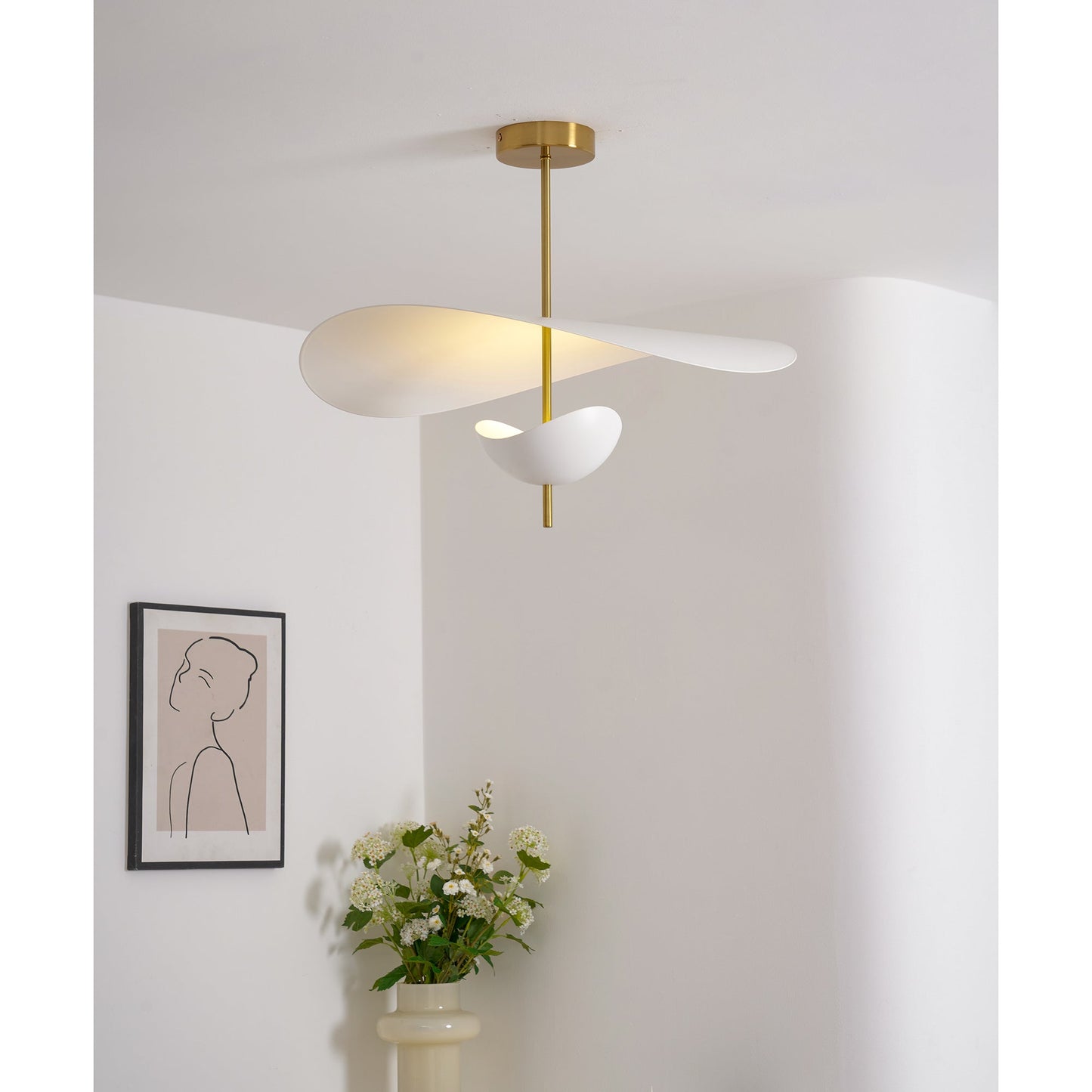 Sabo Floating Pendant Lamp