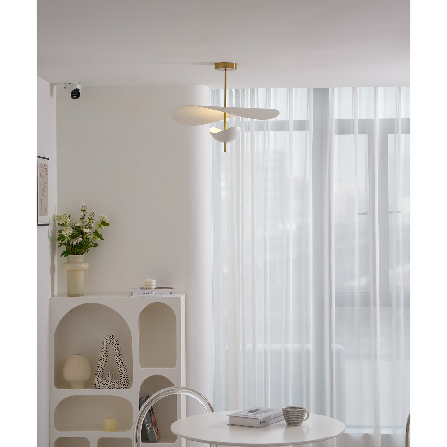 Sabo Floating Pendant Lamp