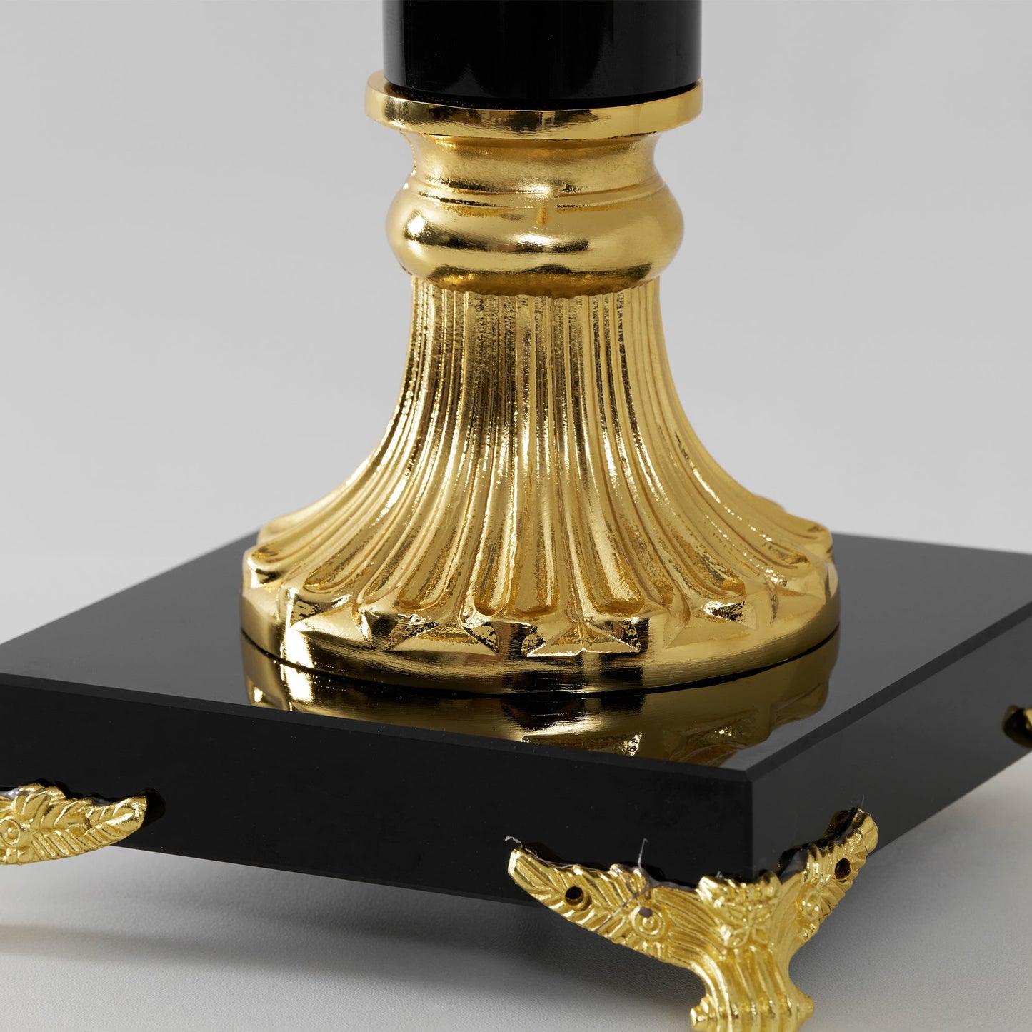 Zelai Table Lamp