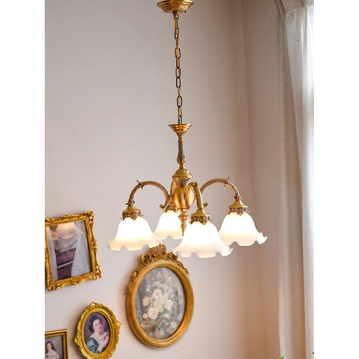 Lysune Chandelier