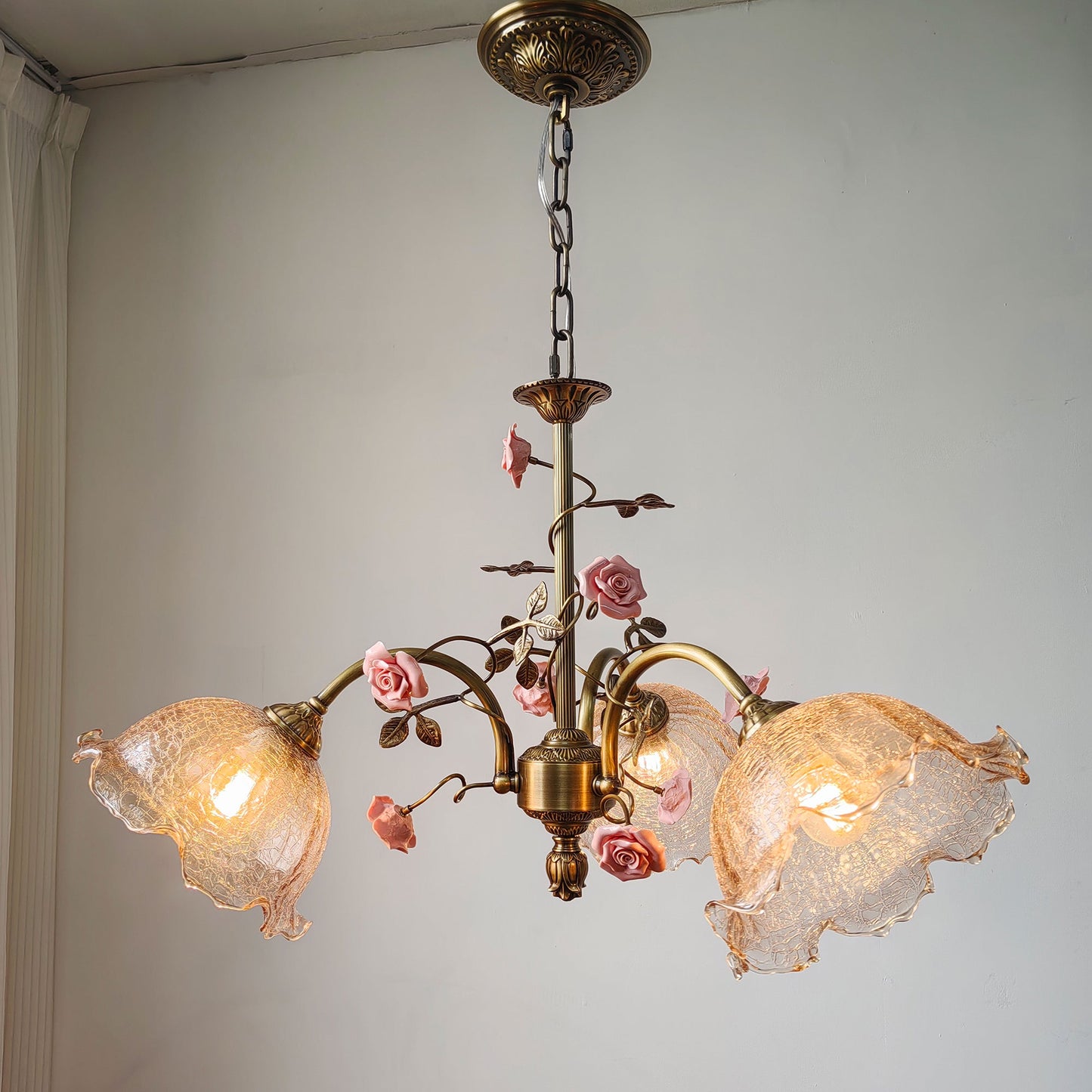 Kirola Chandelier
