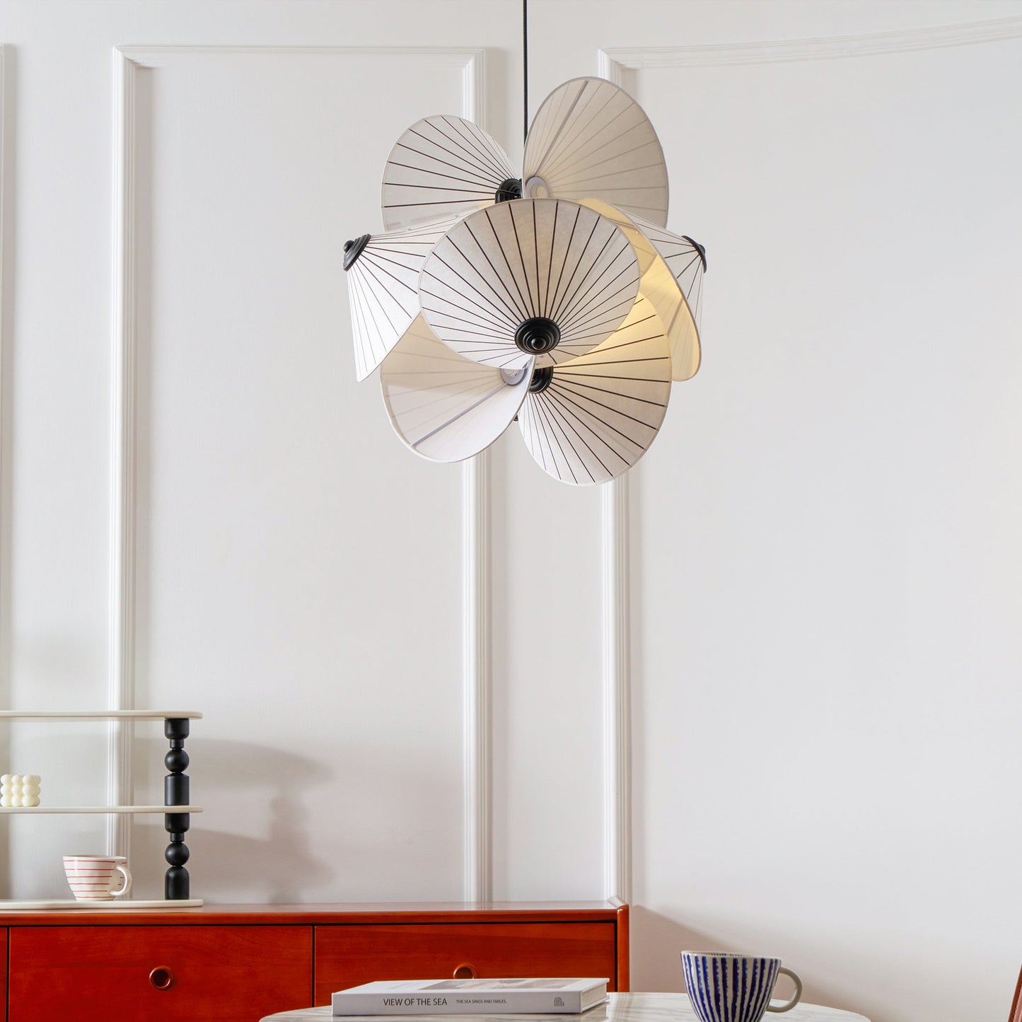 Dorique Pendant Light