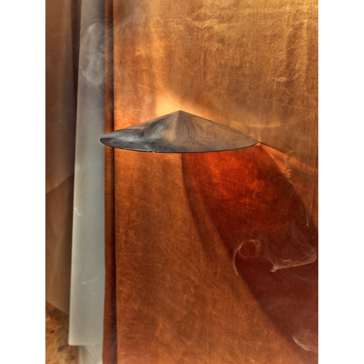 Jovola Sconce