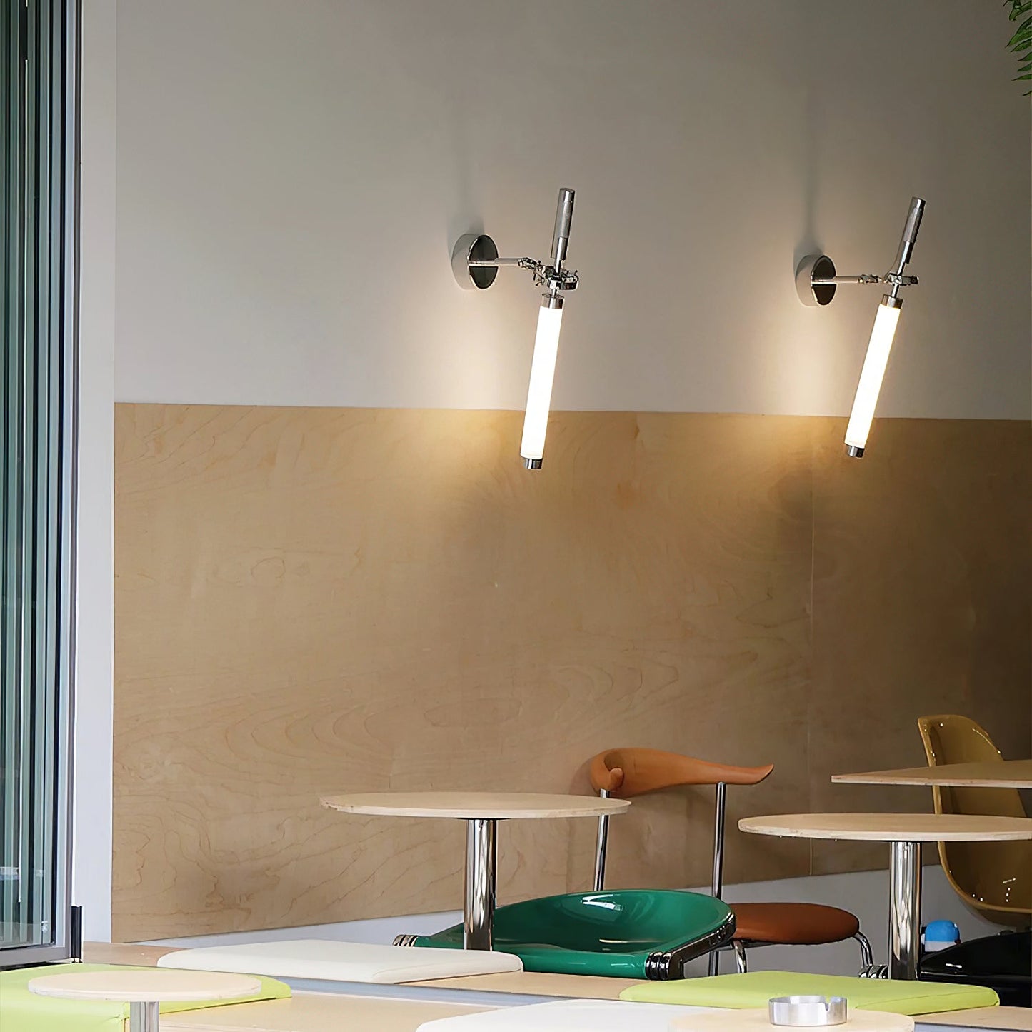 Skylark Wall Lamp