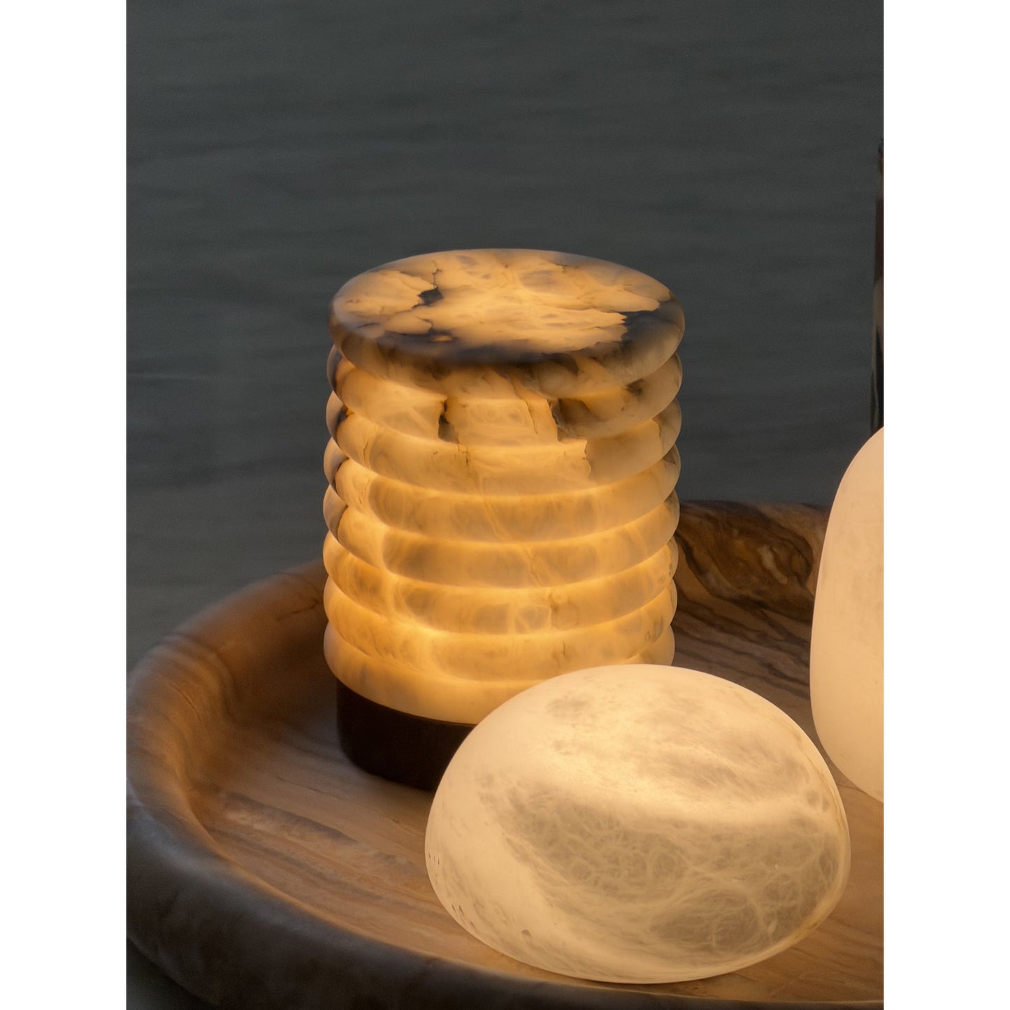 Alabaster Petite Portable Lamp (Built-in Battery)