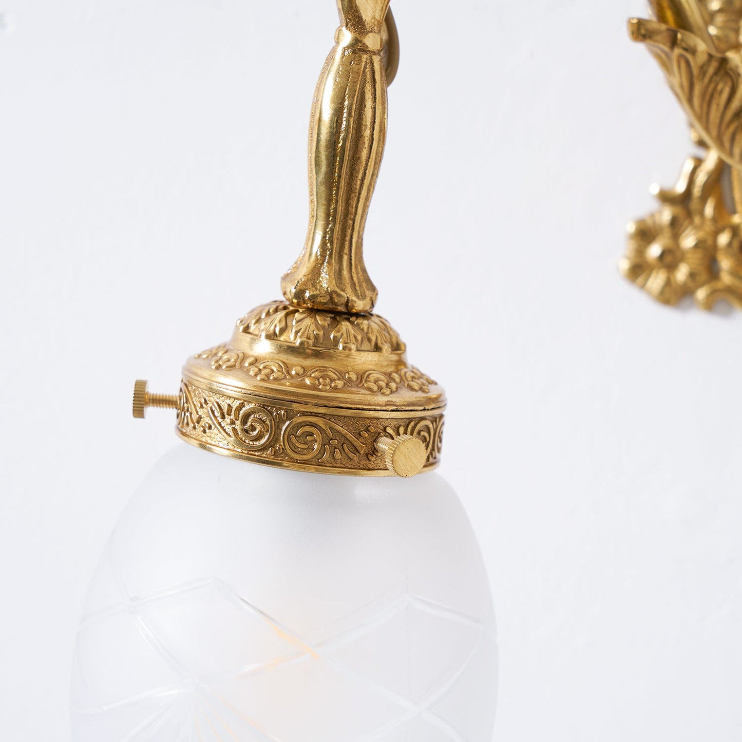Solange Classic Wall Lamp