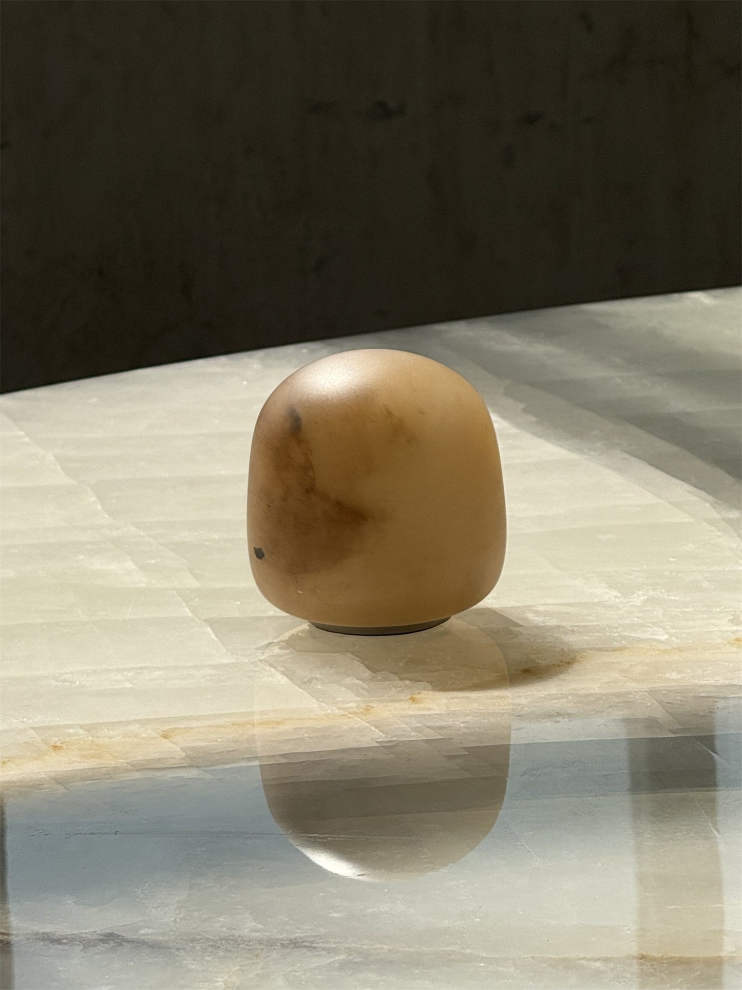 Alabaster Petite Portable Lamp (Built-in Battery)