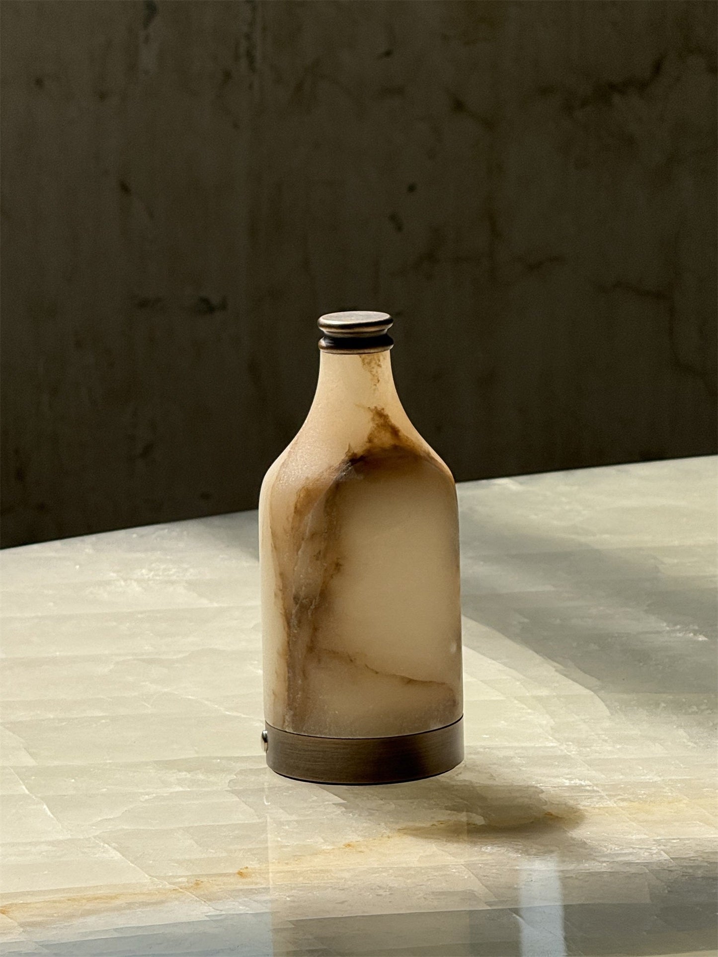 Wine Bottle Alabaster Table Lamp (Built-in Battery)