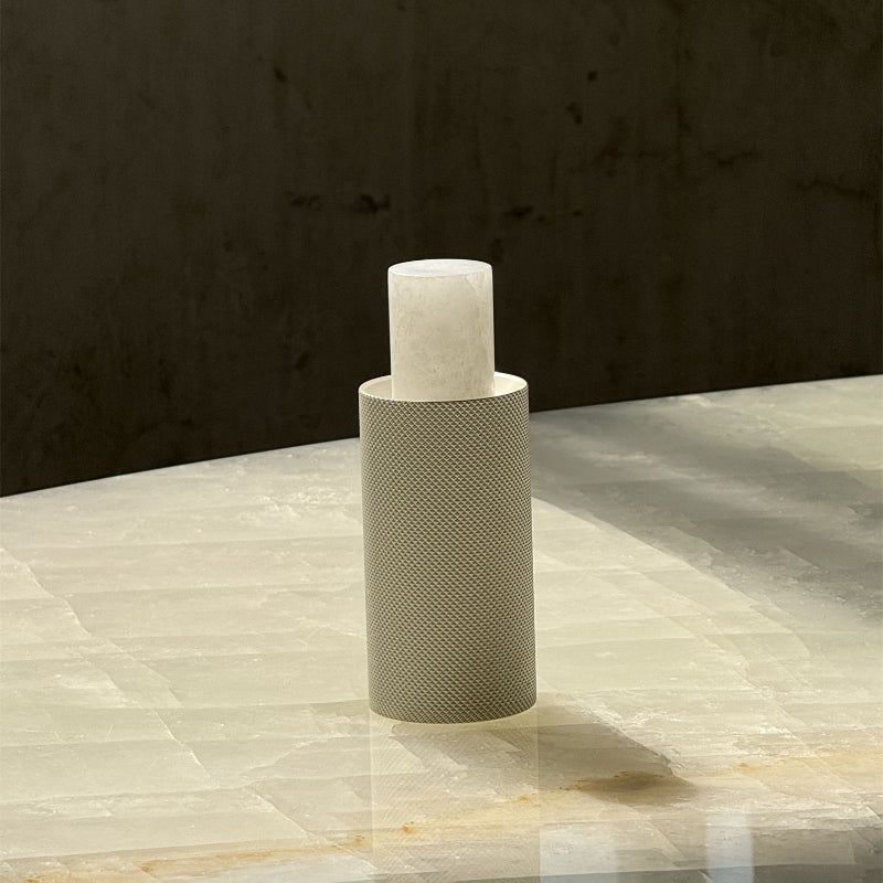 Gilis Alabaster Table Lamp (Built-in Battery)