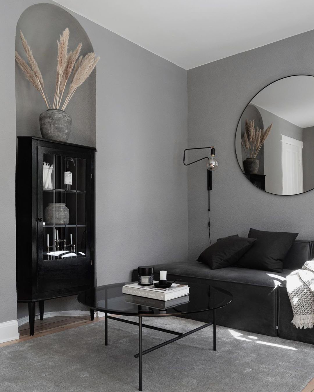 Swing Plug-in Wall Lamp