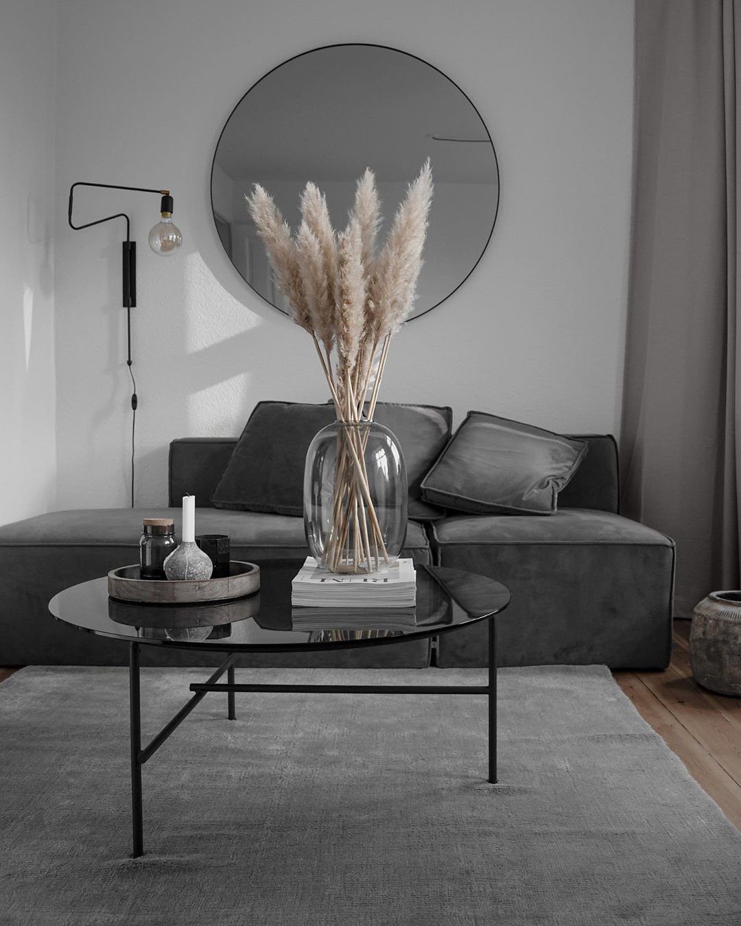 Swing Plug-in Wall Lamp