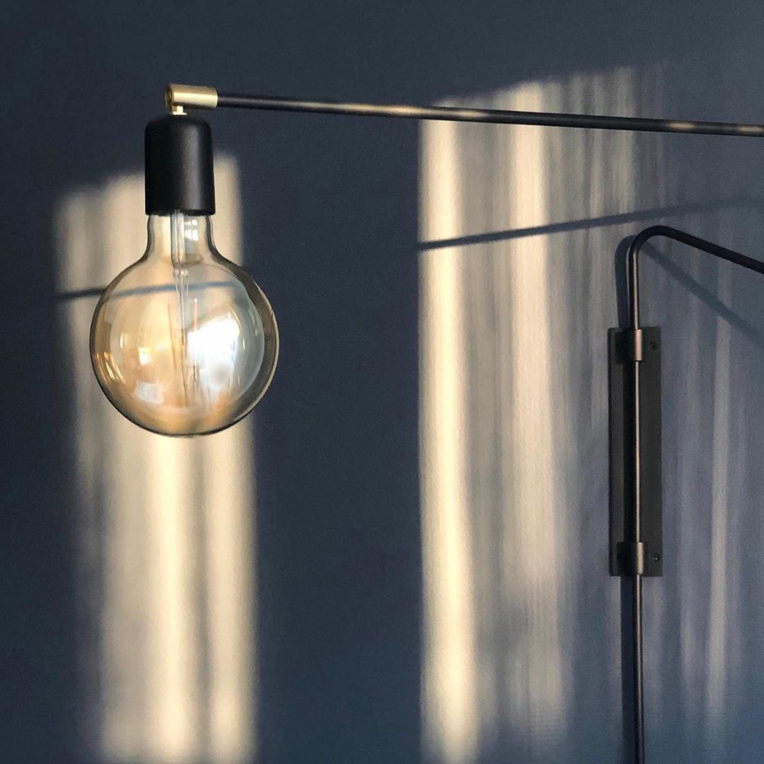 Swing Plug-in Wall Lamp