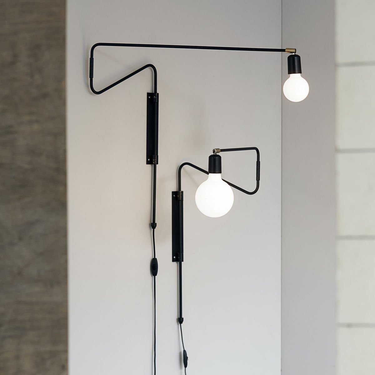 Swing Plug-in Wall Lamp