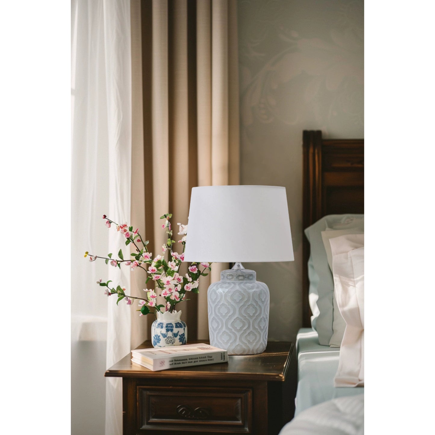 Gilia Jar Table Lamp