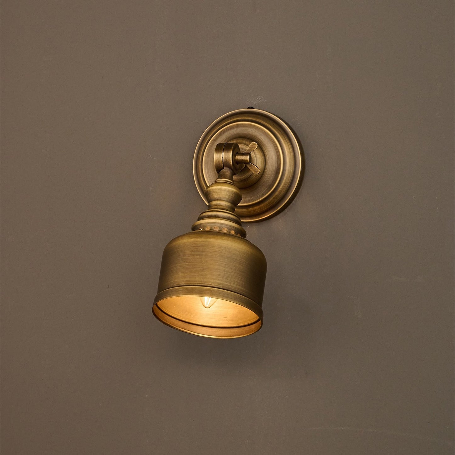 Timarron Wall Lamp