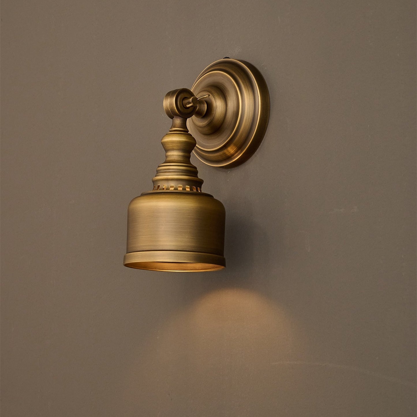 Timarron Wall Lamp