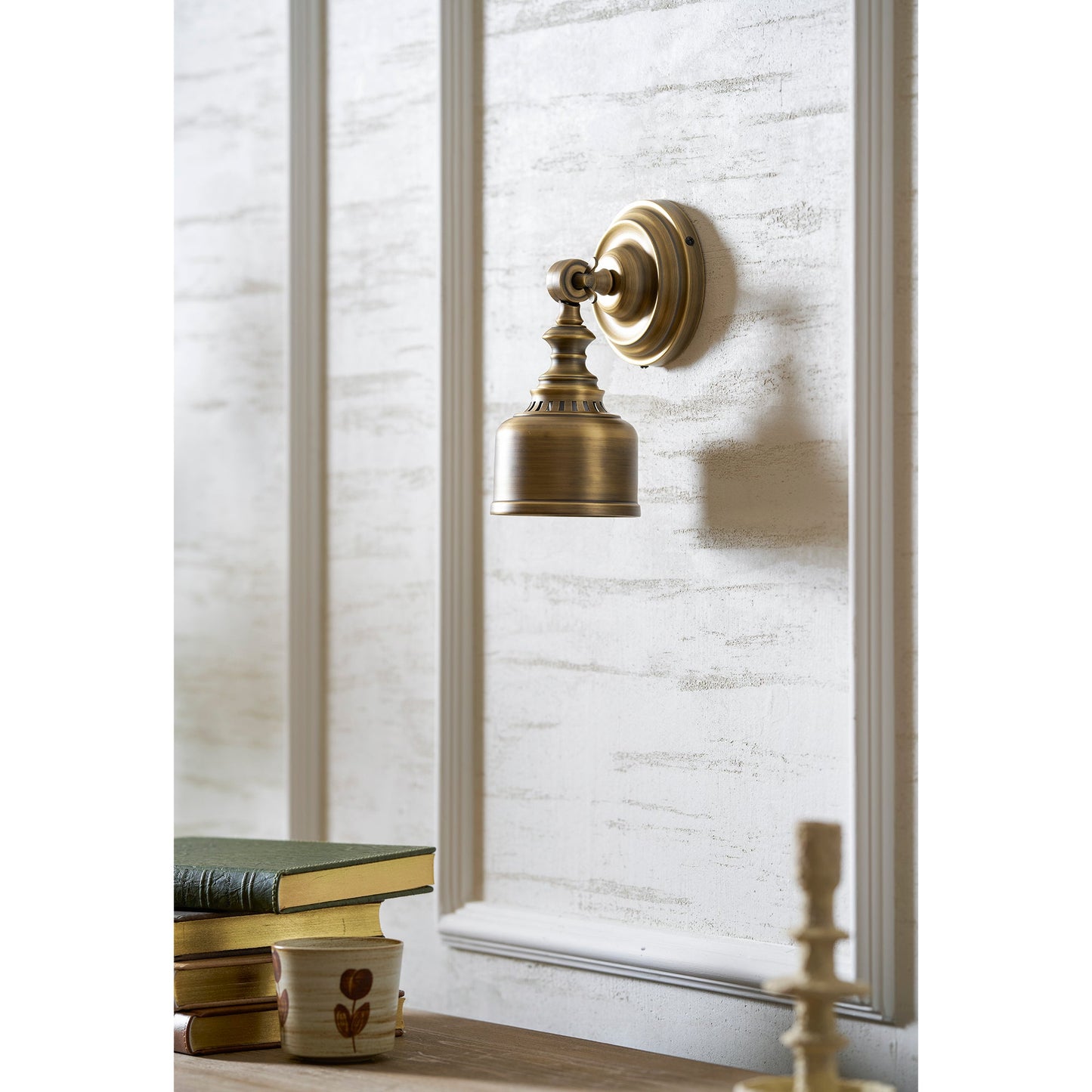 Timarron Wall Lamp