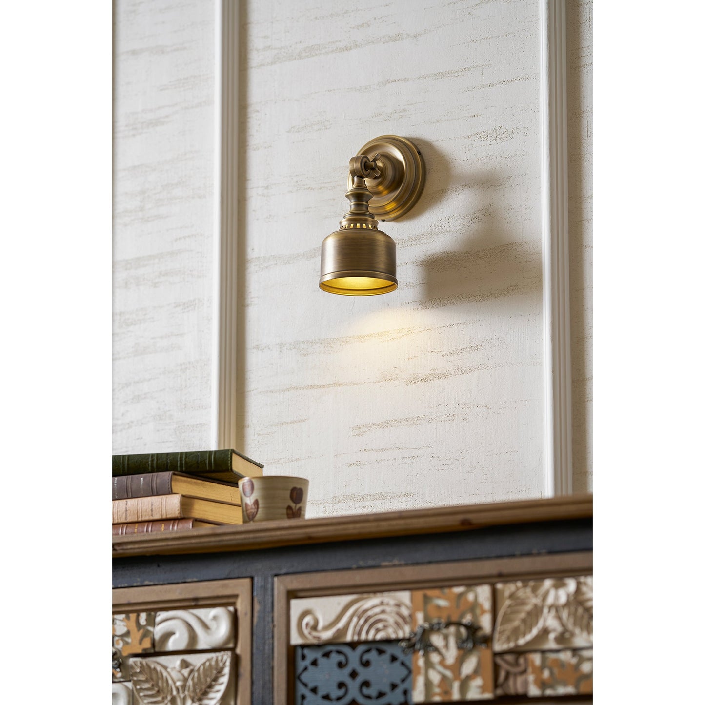 Timarron Wall Lamp