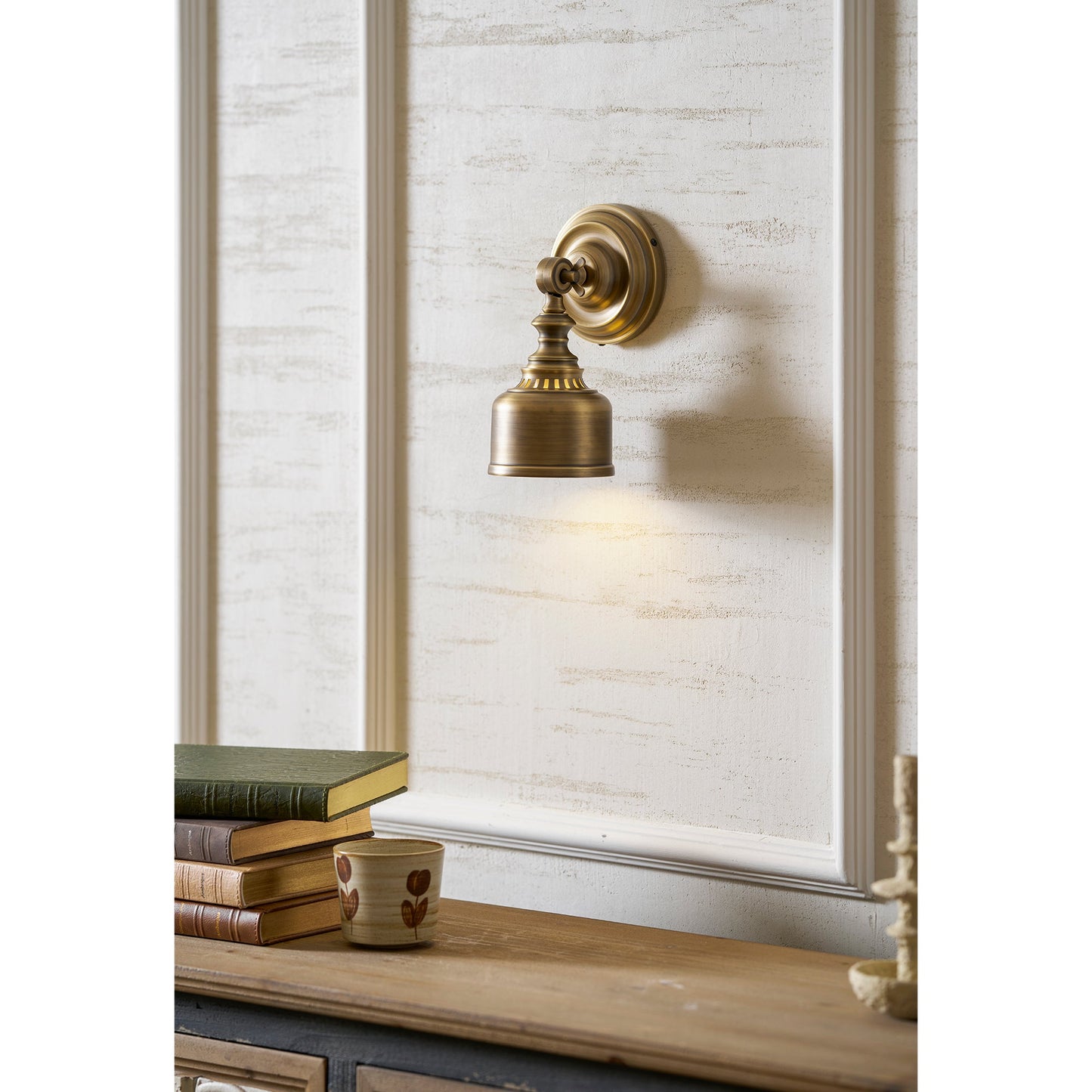 Timarron Wall Lamp