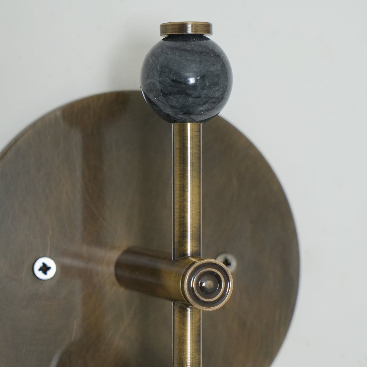 Kiro Wall Lamp