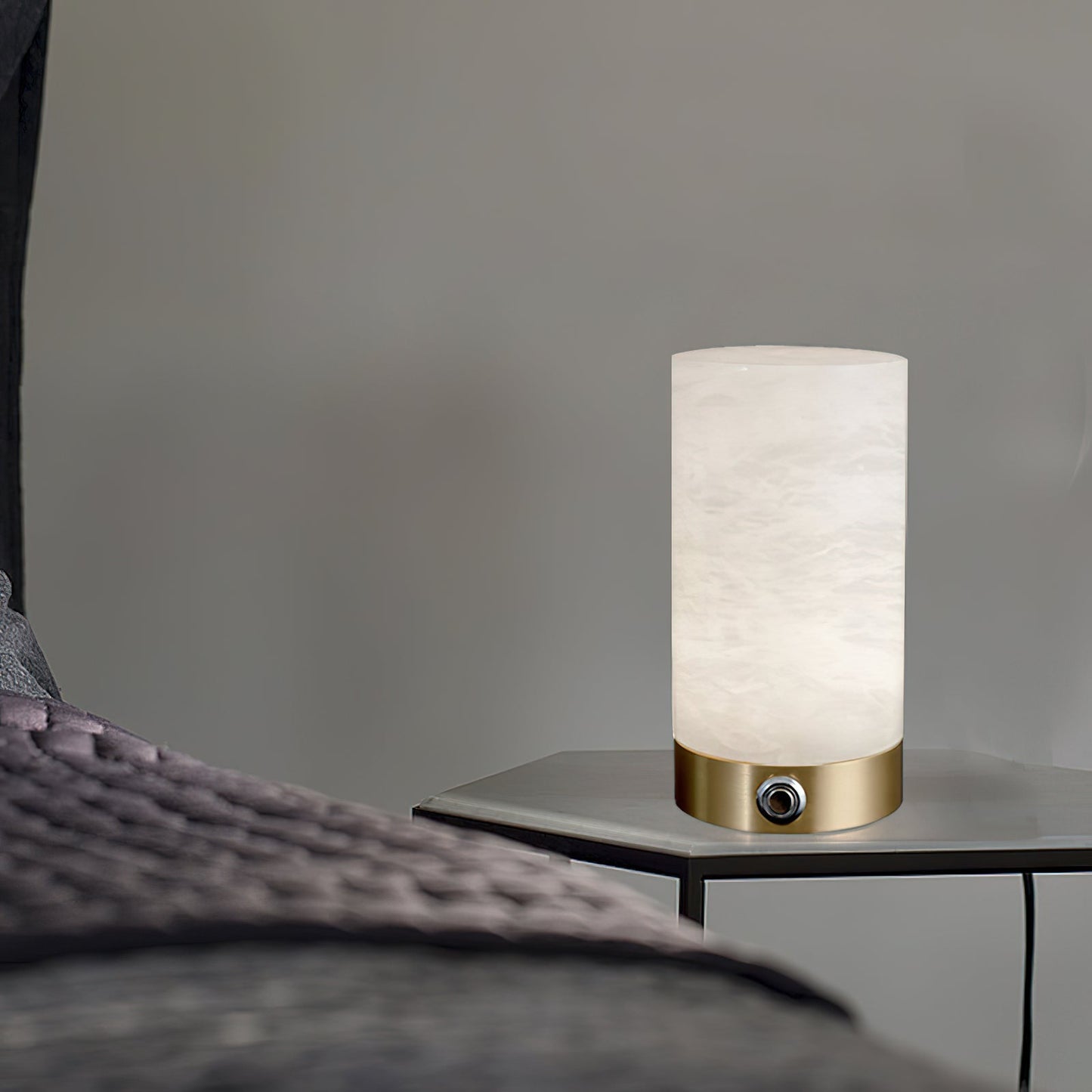 Kelvin Alabaster Table Lamp (built-in battery)